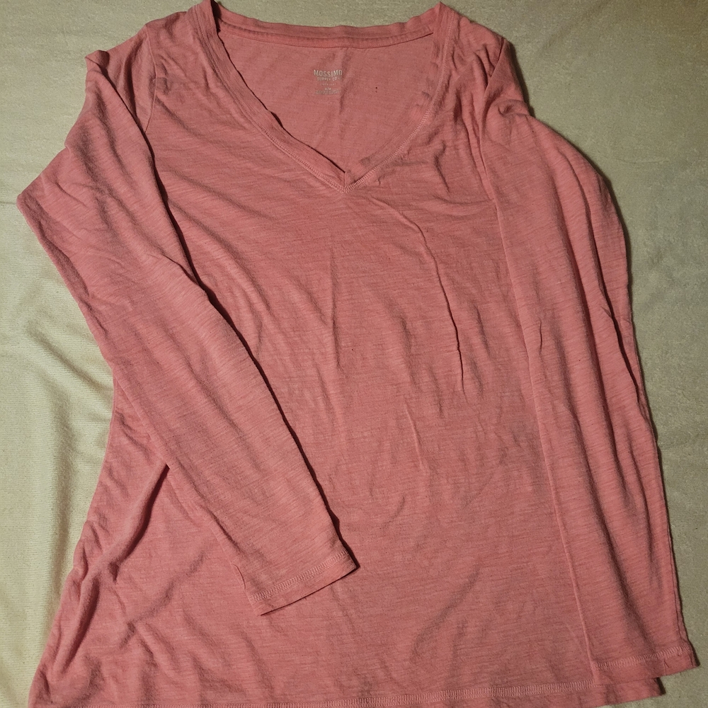 Women's Long Sleeve V-Neck Tee - Pink